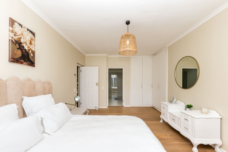 To Let 3 Bedroom Property for Rent in Constantia Nek Estate Western Cape